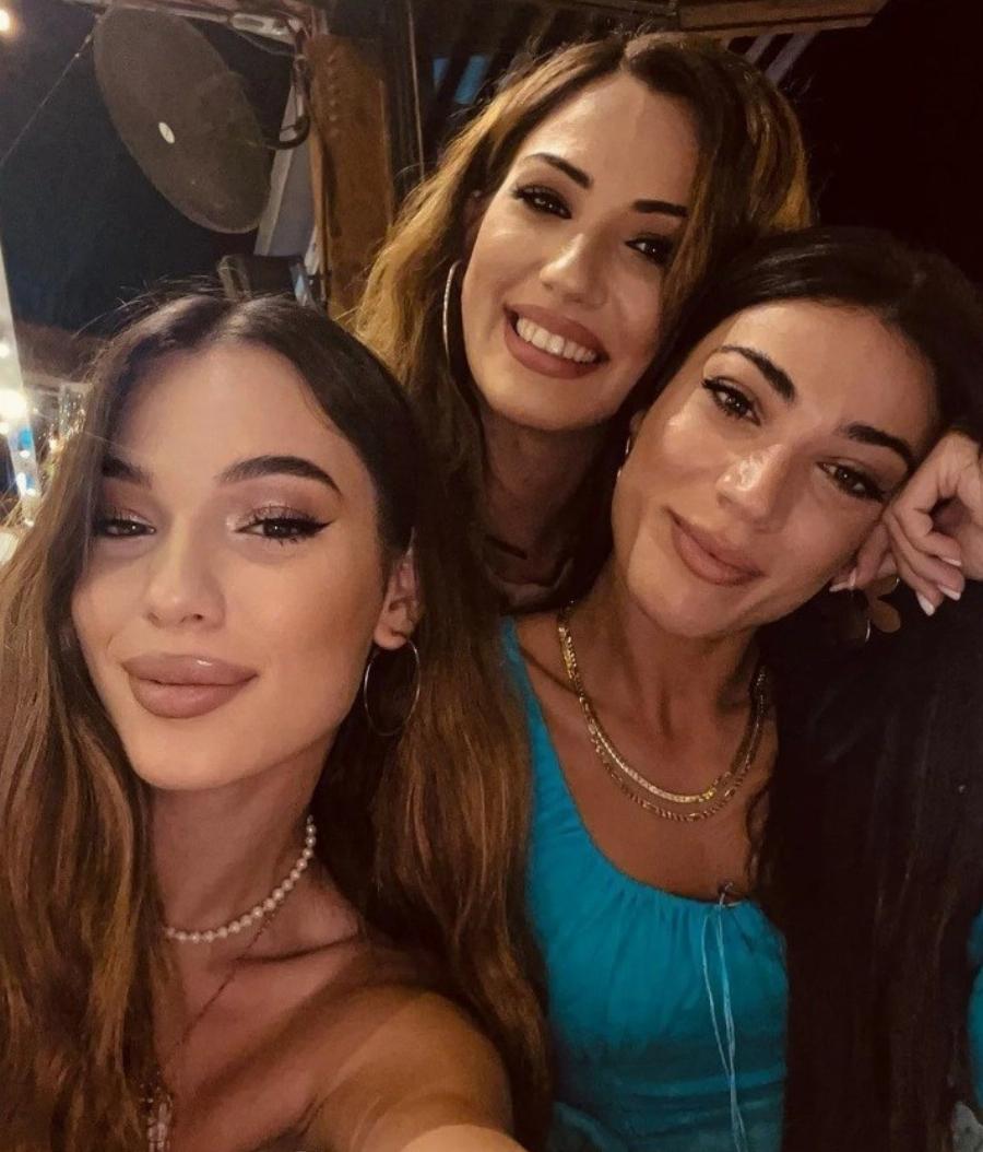 Οικογένεια μοντέλων: Οι αδερφές της Ήβης Αδάμου είναι εξίσου όμορφες και εντυπωσιακές με εκείνη