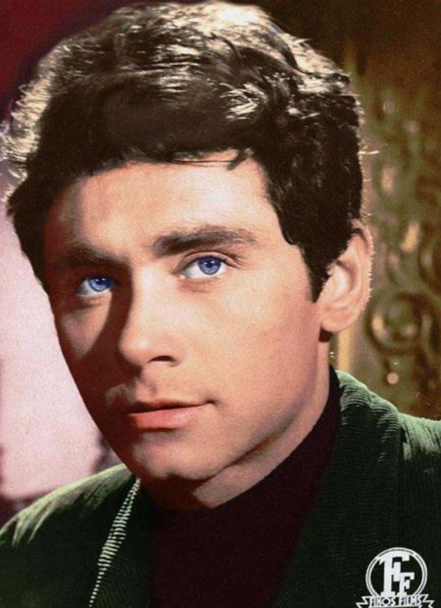 Ο μεγάλος ζεν πρεμιέ του ελληνικού κινηματογράφου Φαίδων Γεωργίτσης: Ο Έλληνας Τζέιμς Ντιν και οι γυναίκες της ζωής του