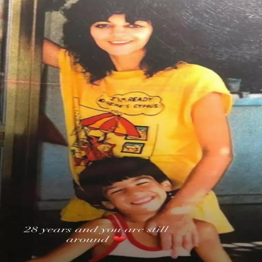 «28 χρόνια κι όμως είσαι ακόμα εδώ»: Η συγκινητική ανάρτηση του Ανδρέα Γεωργίου για την μητέρα του που έχει φύγει από τη ζωή