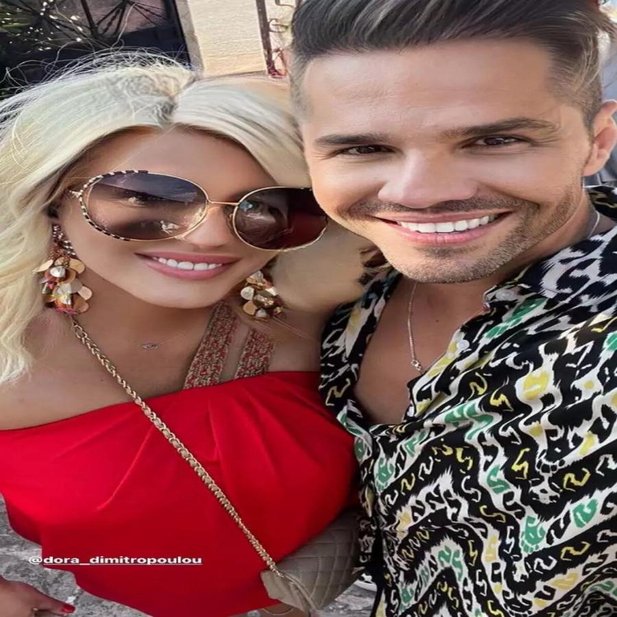 Ο γιος του Γιώργου Τσαλίκη μεγάλωσε και έγινε νονός – Φωτογραφίες από την βάφτιση