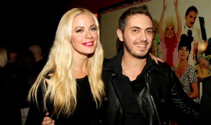 Στα μαχαίρια το πρώην ζευγάρι: Η δικαστική διαμάχη της Ζέτας Μακρυπούλια με τον Μιχάλη Χατζηγιάννη για περιουσίες 500.000