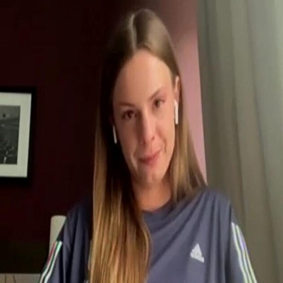 «Ποτέ δεν σταμάτησαν να πιστεύουν σε μένα»: Τα δάκρυα της Ελίνας Τζένγκο για τους γονείς της