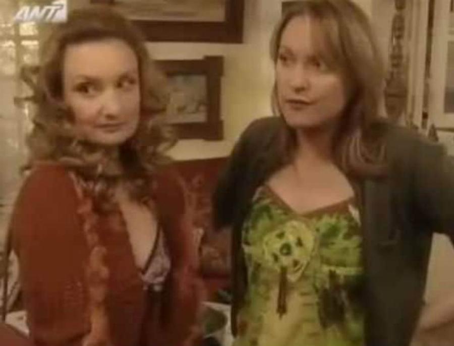 Δεν θα την αναγνώριζε ούτε ο Πώποτας: Αγνώριστη η δεύτερη δασκάλα στο Καφέ της Χαράς που τα είχε με τον Διονυσάκη