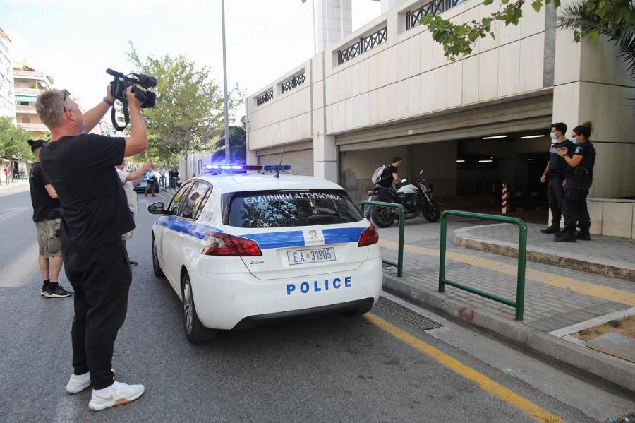 Υπόθεση 33χρονου – Εφετείο Αθηνών: Πρώην παίκτης ριάλιτι ο 33χρονος που εισέβαλε στο πάρκινγκ – «Έχω κάνει πολλά»