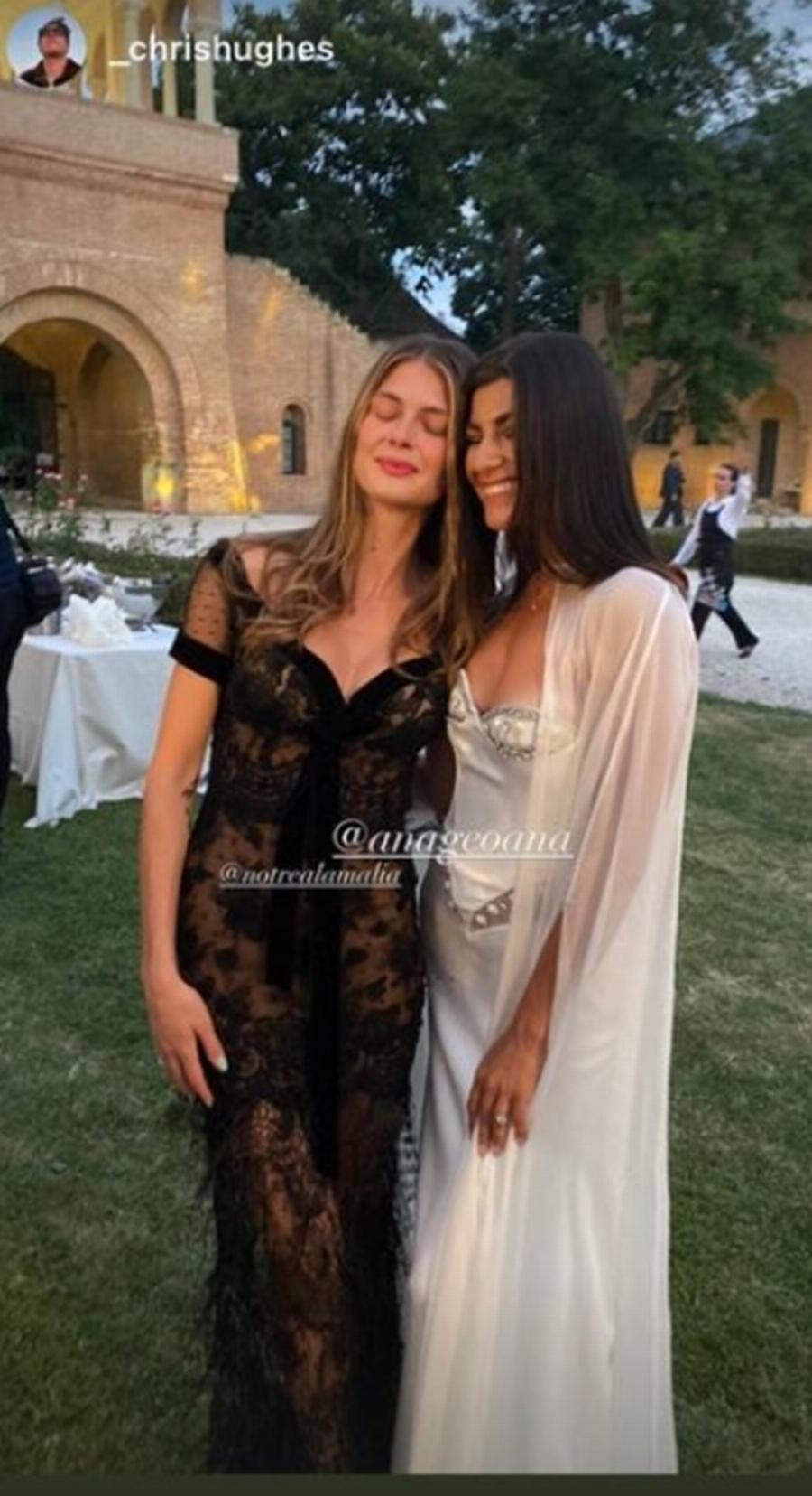 Εμφάνιση που κόβει την ανάσα: Supermodel η Αμαλία Κωστοπούλου με διάφανο φόρεμα σε χλιδάτο πάρτι αρραβώνων στο Βουκουρέστι