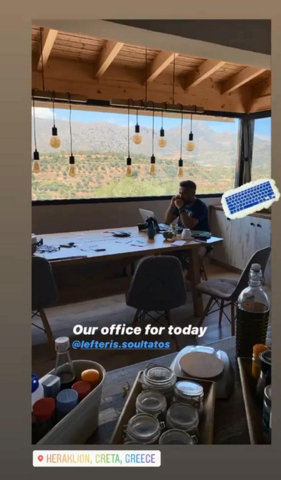 Αρχοντικό και πετρόχτιστο: Αυτό είναι το παραδοσιακό εξοχικό της Βάσως Λασκαράκη και του Λευτέρη Σουλτάτου στη Κρήτη