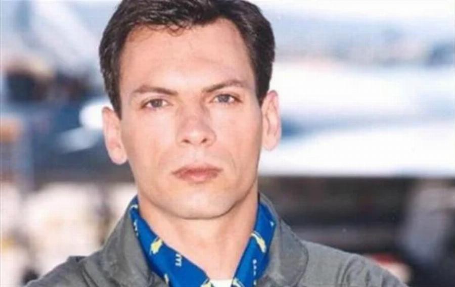 Ανανεωμένος μετά τον νέο χωρισμό με τη Σκορδά: Αγνώριστος ο Γιώργος Λιάγκας, ηλιοκαμένος και αδυνατισμένος