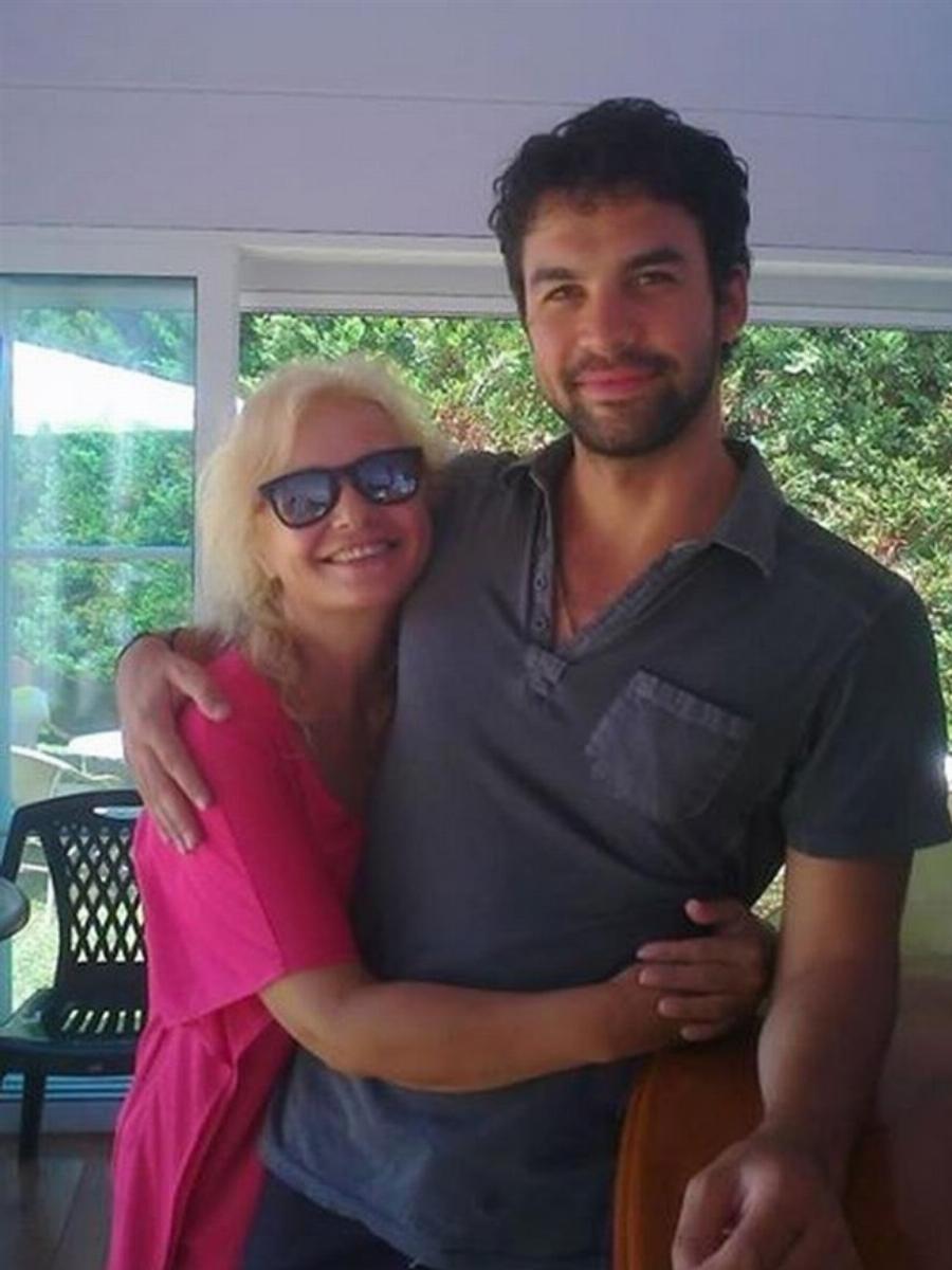 Αγγελική Νικολούλη: Η ομοιότητα με τον γιο της Κωνσταντίνο – Εντυπωσιακός και μελαχρινός