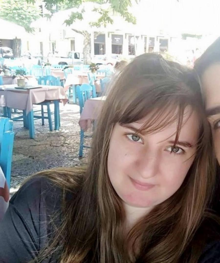 Δεν την αναγνωρίσαμε: Πως είναι και που βρίσκεται η μικρή «Λίλα» από το «Άκρως Οικογενειακόν» 18 χρόνια μετά το τέλος της σειράς