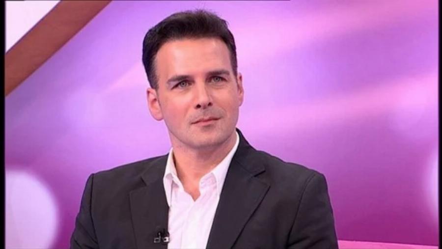 Σαν να μην πέρασε μία μέρα: Ο νικητής του Fame Story, Περικλής Στεργιανούδης, παραμένει ολόιδιος 16 χρόνια μετά το τέλος του ριάλιτι