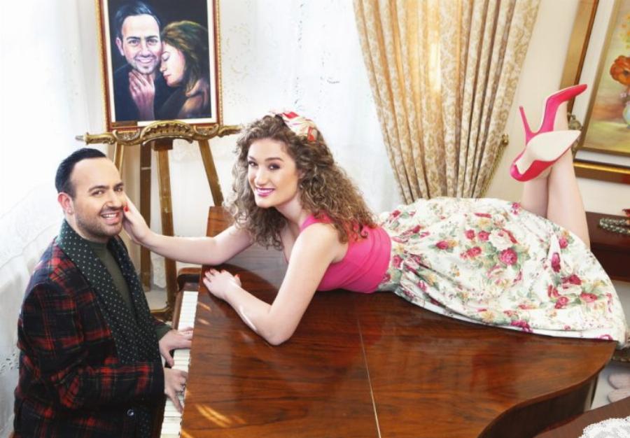 Με λιμουζίνες και αυστηρά μέτρα ασφαλείας: Οι 2000 καλεσμένοι για τον γάμο του Μαυρίκιου Μαυρικίου και της Ιλάειρας Ζήση