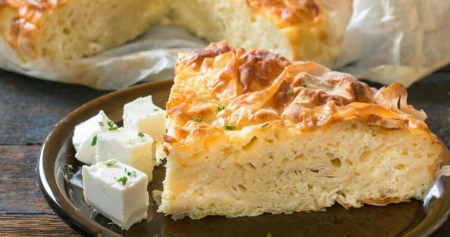 Πατσαβουρόπιτα από το χωριό : Παραδοσιακή συνταγή με τυρί φέτα και τραγανό φύλλο για όλες τις ώρες