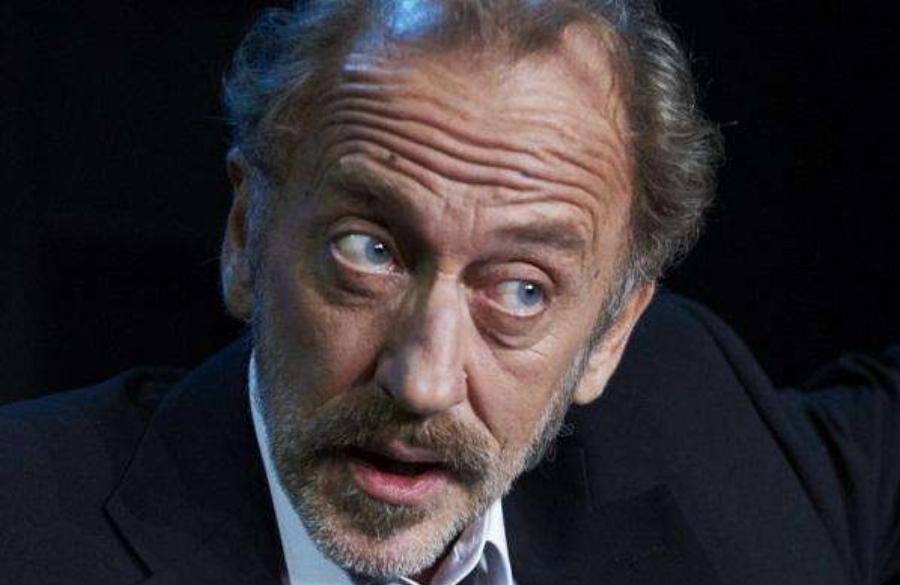 Αγνώριστος ο κακός του “Παρά Πέντε”: Αδυνατισμένος και άλλος άνθρωπος, σήμερα δεν θα τον γνώριζε ούτε η Ζουμπουλία