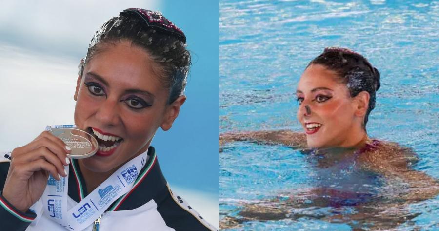 Ιταλία: Κολυμβήτρια ποζάρει με τα μετάλλιά της και απαντάει στα «σεξιστικά και χυδαία σχόλια» που δέχθηκε για την πόζα της