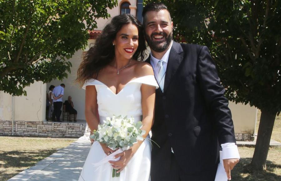 Η τρυφερή ανάρτηση της Κατερίνας Στικούδη: Μας συστήνει τον πεθερό της και εκφράζει την αγάπη της 4 χρόνια από το γάμο της