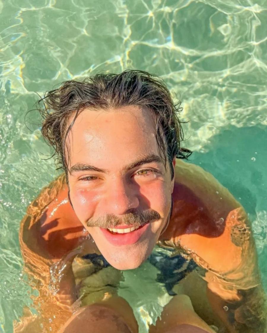 Πιο χαλαροί από ποτέ: H Γαία Μερκούρη κάνει διακοπές με την αδερφή της και τον Άγγελο Λάτσιο