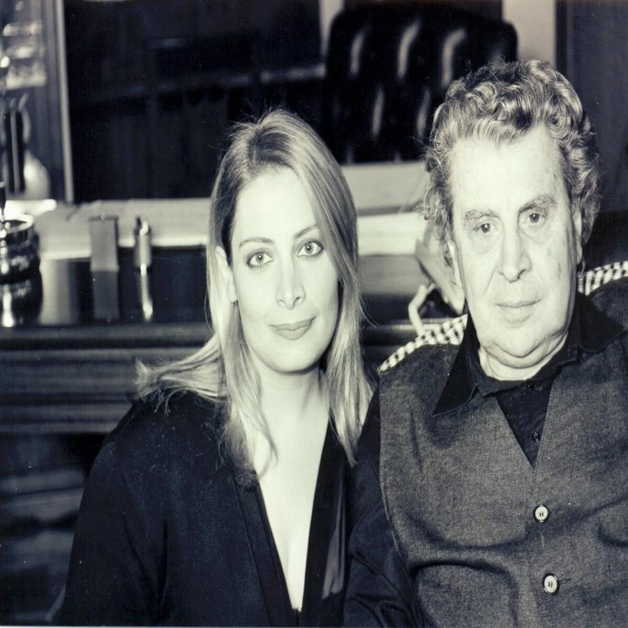 Αλέξια: Η σεξουαλική παρενόχληση στα 12 της, ο έρωτας που έσβησε λίγο πριν τον γάμο, οι οικονομικές δυσκολίες και το μεγάλο παράπονο