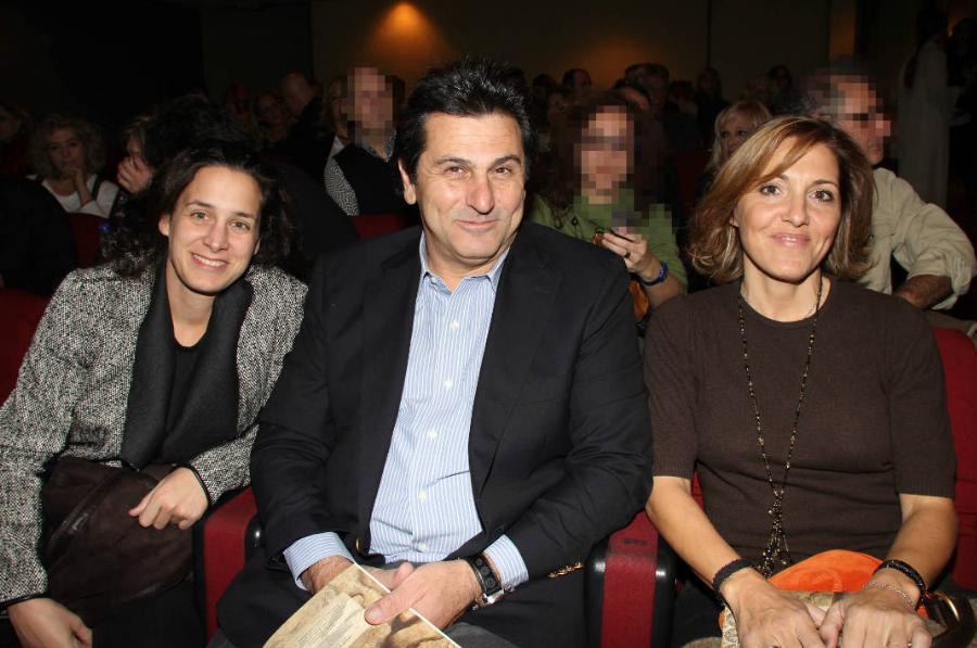 Η εξομολόγηση του κάποτε ζεν πρεμιέ Κώστα Αποστολίδη: “Κουβαλούσα τελάρα στη λαχαναγορά” – Η κούκλα σύντροφος του και τα 3 παιδιά