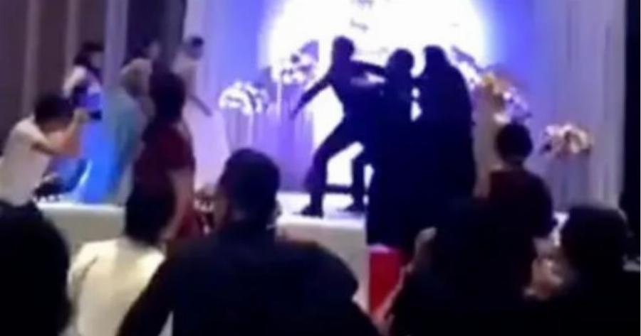 Viral βίντεο στην Κίνα: Γαμπρός έδειξε βίντεο της άπιστης νύφης με τον άντρα της αδελφής της στη γαμήλια δεξίωση