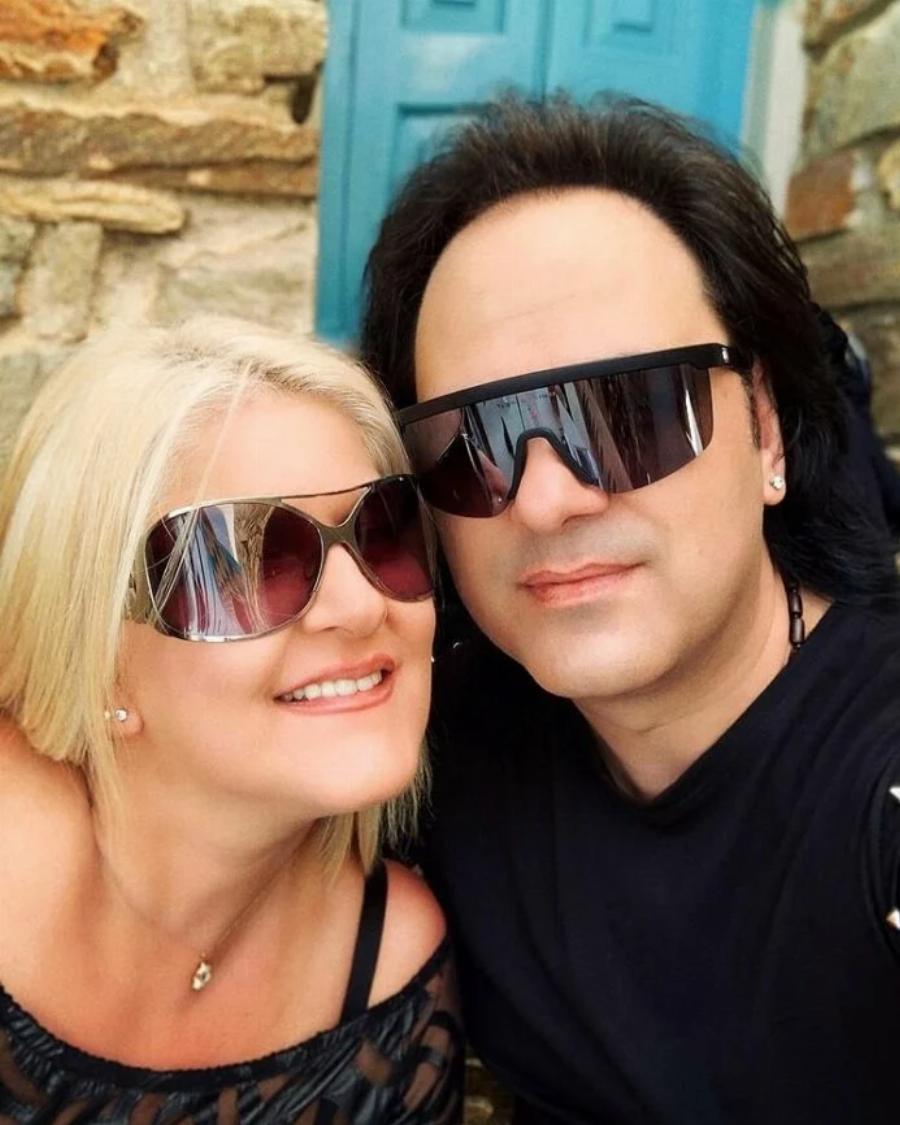 Πιο ευτυχισμένη από ποτέ η Χαρά Βέρρα: Παντρεύτηκε τον πρώην κουμπάρο της και μεγαλώνουν μαζί το παιδί του