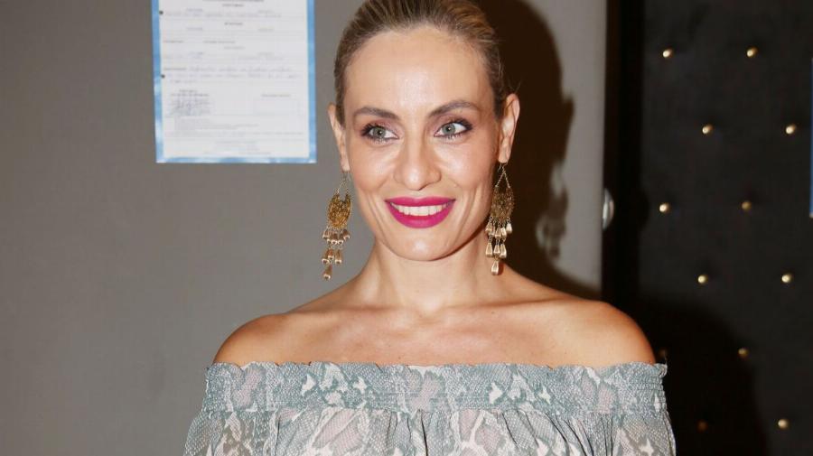 Η Ελεονώρα Μελέτη μας δείχνει την κόρη της: «Ευτυχώς η κόρη μου δεν πήρε τη μύτη μου και μοιάζει στον μπαμπά της»