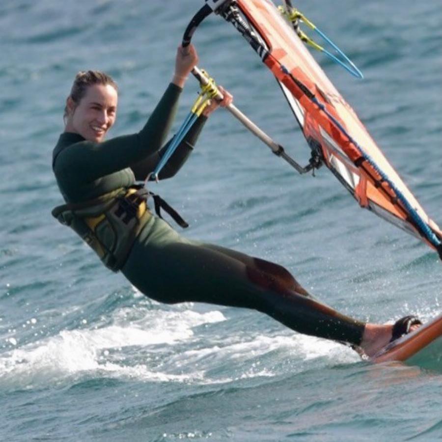 «Κορμί λαμπάδα» η Ελεονώρα Μελέτη με μαγιό και χωρίς φίλτρα: Ποιο είναι το αγαπημένο της άθλημα