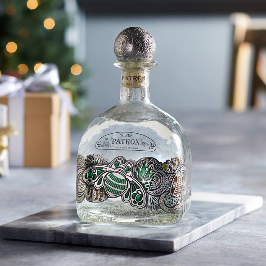 Η δύναμη της θέλησης: Ο Έλληνας που έμεινε 2 φορές άστεγος, έφτιαξε το ποτό των 5 δισ. και είναι ένας από τους εκατό τοπ επιχειρηματίες στον κόσμο