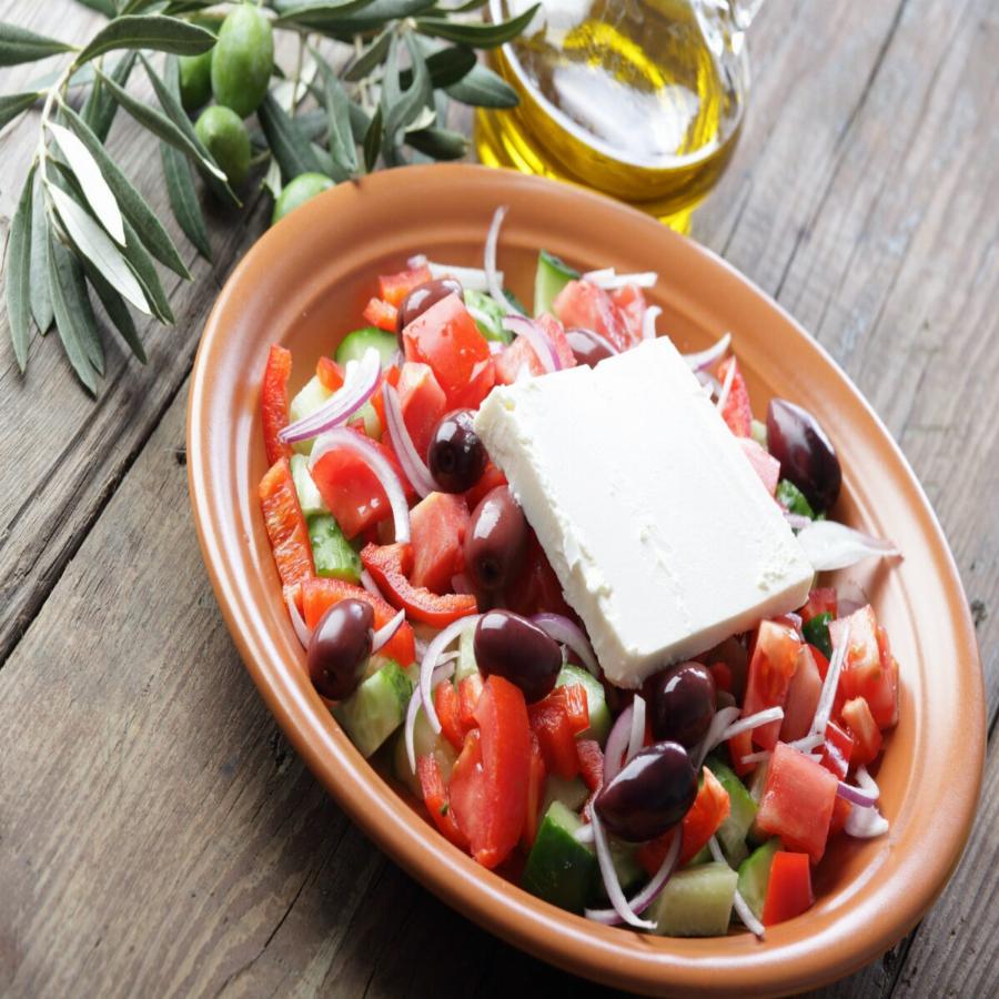 Ακολουθεί η λίστα με τα 50 καλύτερα ελληνικά φαγητά της χώρας: Το πιάτο έκπληξη που βρίσκεται στην κορυφή