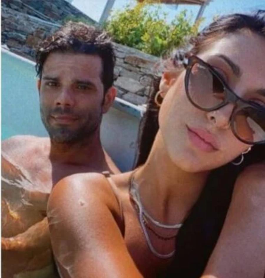 Έμεινε μισός και είναι πιο ερωτευμένος από ποτέ: Άλλος άνθρωπος ο “Βασίλης” από τα Μαύρα Μεσάνυχτα 10 χρόνια μετά το τέλος της σειράς