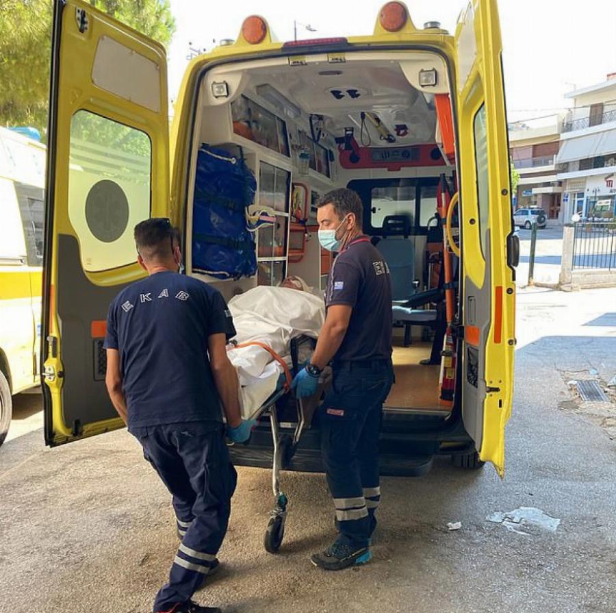 «Πάλεψα για να σώσω τα παιδιά μου»: 100 ράμματα στον 50χρονο που δέχθηκε επίθεση από αγέλη σκύλων