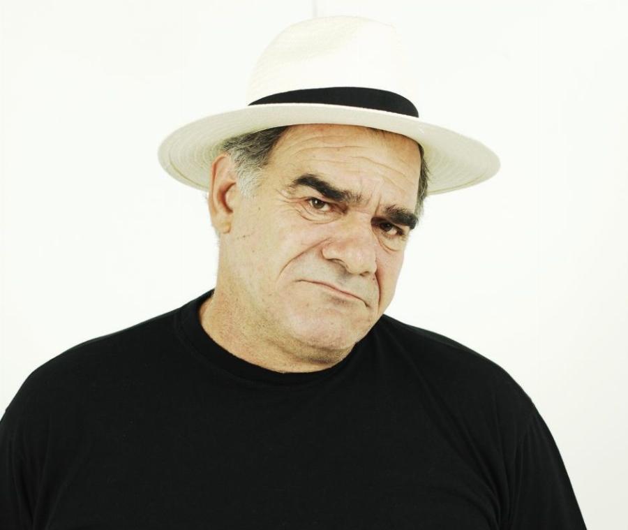 Γιάννης Μποστατζόγλου: «Εχουμε αφεθεί πια, δεν υπάρχει παιδεία, δεν υπάρχουν αξίες»