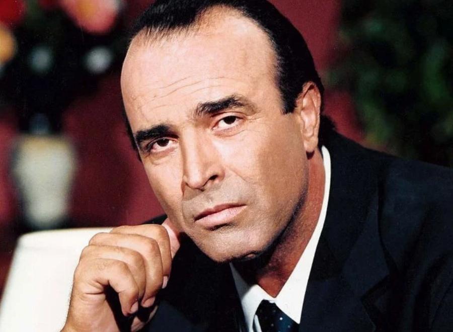 Γιώργος Βασιλείου: Η επιτυχία στον «Ταξίαρχο Θεοχάρη», η βουλευτική καριέρα, η δύσκολη μάχη με τον καρκίνο και το άδοξο τέλος