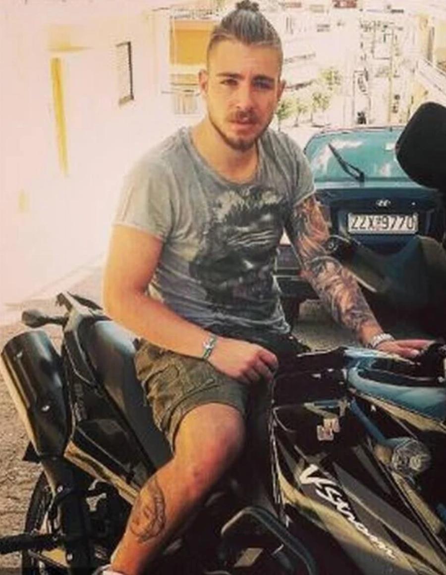 Δεν θα τον αναγνώριζε ούτε η Μαρία Λεκάκη: Άφησε μούσια, γυμνάστηκε και είναι πιο όμορφος από ποτέ ο Φοίβος από τη «Νταντά»