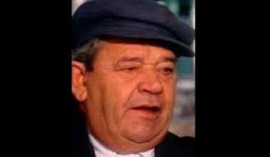 Το τραγικό παιχνίδι της μοίρας: Οι δραματικές ιστορίες 10 διάσημων Ελλήνων που… «έθαψαν» το παιδί τους