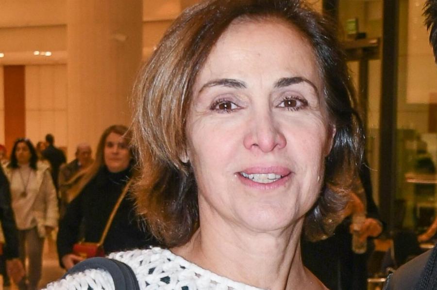 Το τραγικό παιχνίδι της μοίρας: Οι δραματικές ιστορίες 10 διάσημων Ελλήνων που… «έθαψαν» το παιδί τους