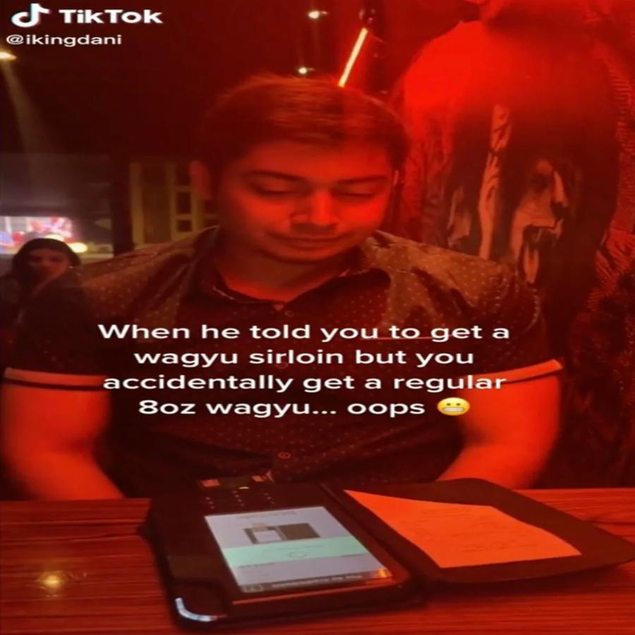 Ένα λάθος που κόστισε ακριβά: Παρήγγειλε μπριζόλα 300 δολαρίων στο ραντεβού και προκαλεί διαμάχη για το αν ο σύντροφος έπρεπε να πληρώσει