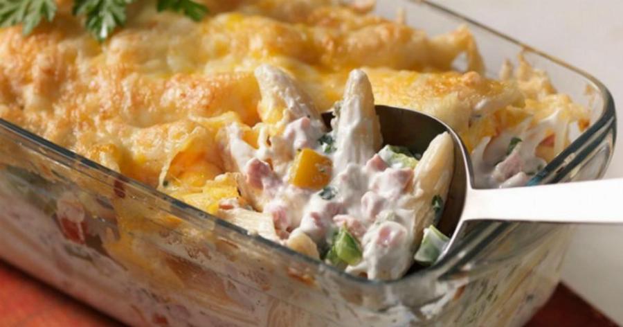 Για να γλέιφετε τα δάχτυλά σας: Πεντανόστιμες πένες με Philadelphia – Το πιο εύκολο, γρήγορο, απλό και χορταστικό γεύμα