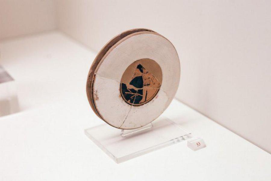 Δημιουργικά και πανέξυπνα: Με αυτά τα παιχνίδια έπαιζαν τα παιδιά στην αρχαία Ελλάδα