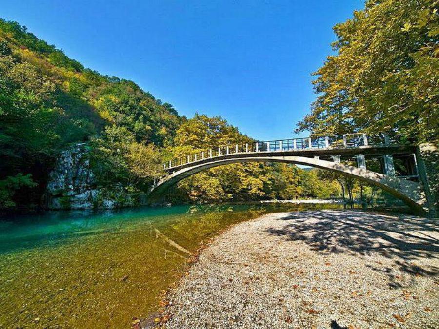 Ομορφιά που σε παραλύει: Είναι δύσκολο να το πιστέψεις αλλά αυτό το παραμυθένιο τοπίο βρίσκεται στην Ελλάδα