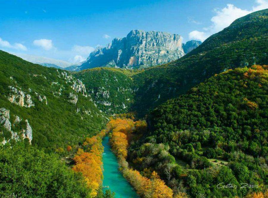 Ομορφιά που σε παραλύει: Είναι δύσκολο να το πιστέψεις αλλά αυτό το παραμυθένιο τοπίο βρίσκεται στην Ελλάδα