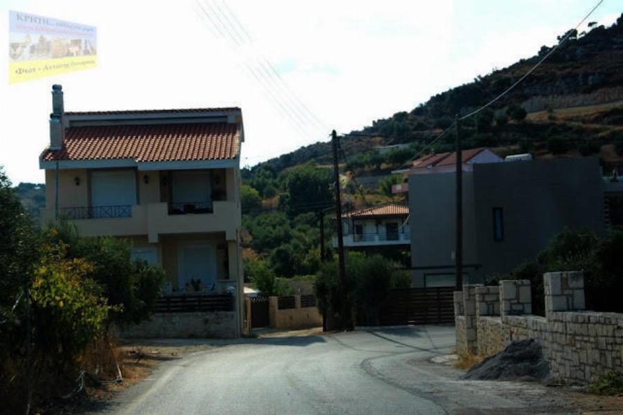 Δεν καπνίζει κανείς εκτός από τις καμινάδες: Αυτό είναι το ελληνικό χωριό στο οποίο απαγορεύεται το κάπνισμα