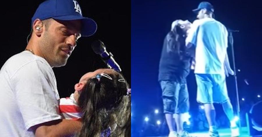 Τεράστιος Κωνσταντίνος Αργυρός: Τραγούδησε αγκαλιά με κοριτσάκι που πάσχει από νωτιαία μυϊκή ατροφία