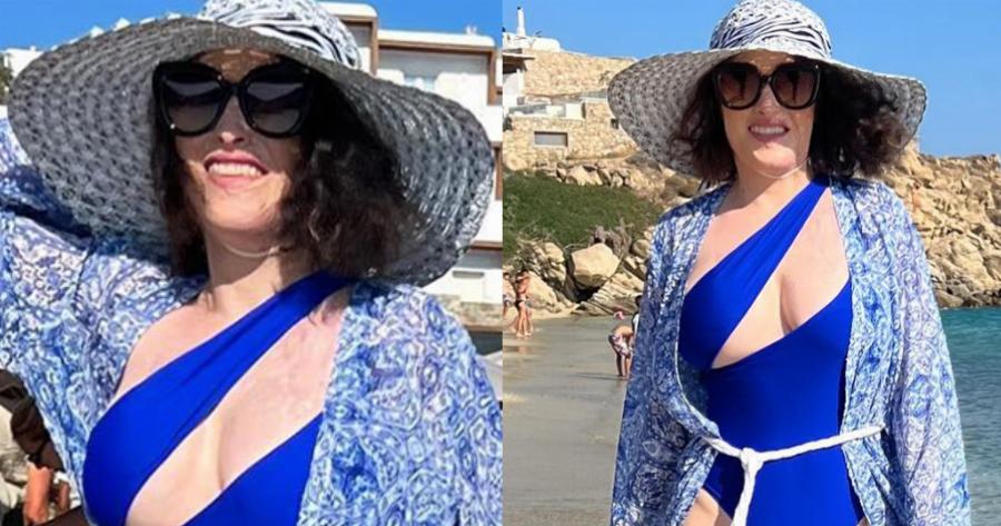 Η Ιωάννα Παλιοσπύρου φόρεσε το πιο λαμπερό της χαμόγελο και το μπικίνι της, εντυπωσιάζοντας τους πάντες στην παραλία