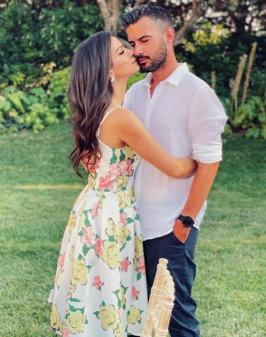 Ταξίδι βγαλμένο από το ομορφότερο όνειρο: Κατερίνα Γερονικολού και Γιάννης Τσιμιτσέλης – Οι μαγευτικές φωτογραφίες από το ταξίδι τους στο Μπαλί