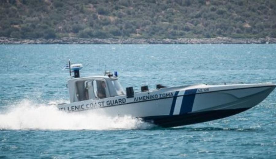 Θρίλερ στα Κουφονήσια: Πληροφορίες για δύο πτώματα που βρέθηκαν σε σακούλα στη θάλασσα