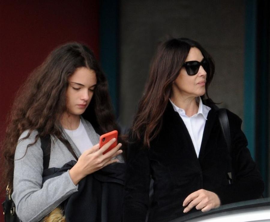 Πιο σαγηνευτικές από ποτέ: Μόνικα Μπελούτσι – Ντέβα Κασέλ: Ποζάρουν για την ιταλική Vogue και εντυπωσιάζουν