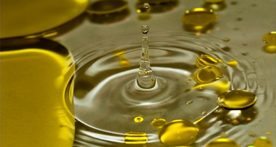 Όσα πρέπει να γνωρίζετε για το τηγανισμένο λάδι αλλά και πόσες φορές μπορείτε να το ξανά μαγειρέψετε
