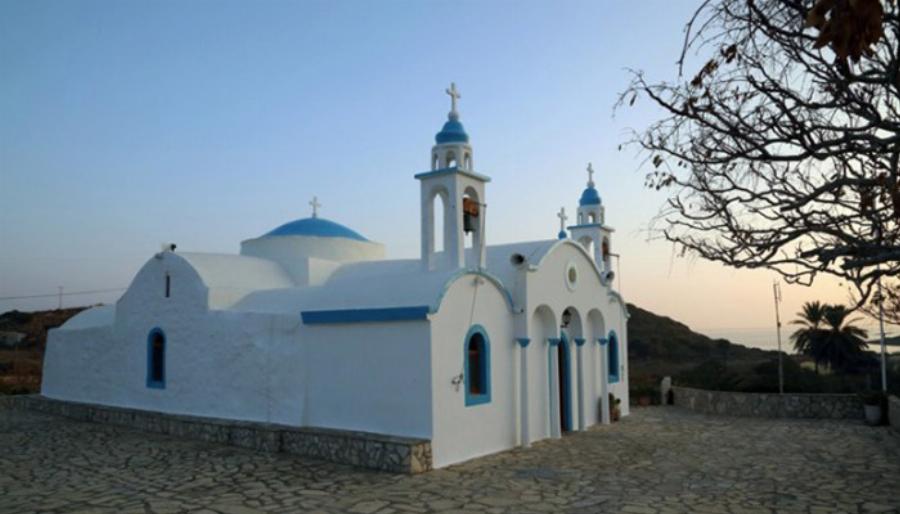 Πάτμος: Η Παναγιά του Χάρου και τα ξερά κρίνα που ανθίζουν