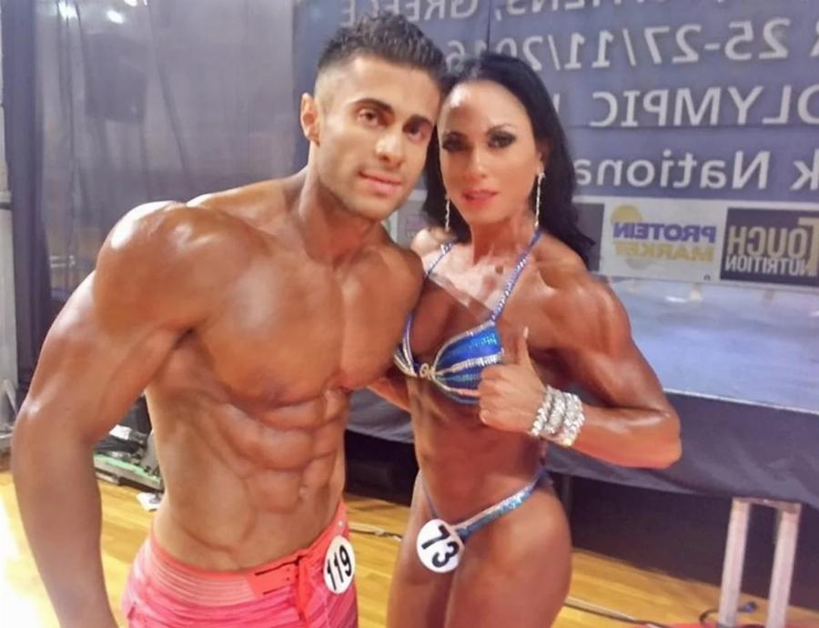 Έλληνας Σβαρτζενέγκερ ο πατέρας του Βασάλου: Τα καλλίγραμμα σώματα και οι οικογενειακές φωτογραφίες