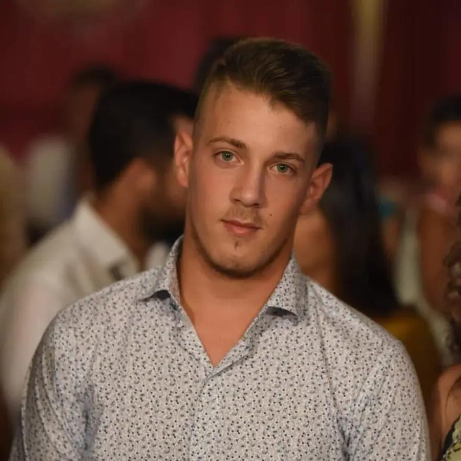 Ανείπωτος θρήνος για τον Ραφαήλ στη Μυτιλήνη: «Η αγάπη για τις μηχανές έμελλε να οδηγήσει στο τελευταίο ταξίδι» τον 20χρονο